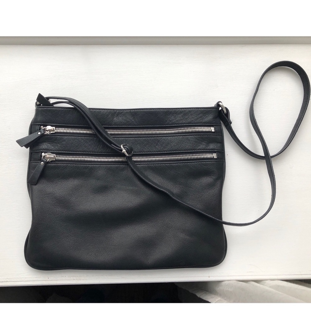 MARGOT Black Leather Crossbody